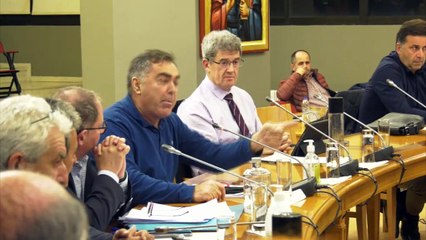 ΔΣ Λαμίας: Ένταση και διαγραφές στην συζήτηση για προϋπολογισμό και σχέδιο ΠΕΛ
