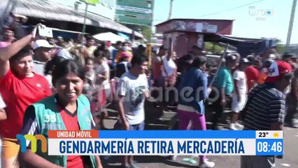 Comerciantes informales asentados en vía pública responden con violencia a gendarmería municipal