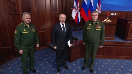 Putin: "NATO, askeri olanak ve potansiyelinin neredeyse tamamını bize karşı kullanıyor""Ukrayna ile kardeşlik ilişkisi için her şeyi yaptık"