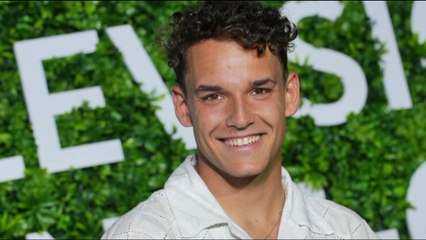 Astrid et Raphaëlle : "On s'en fout !" Théo Curin raconte cette expérience spéciale qu'il a eue