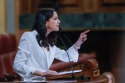 Inés Arrimadas pone a ladrar a José Zaragoza y Odón Elorza por ‘desnudar’ al PSOE de Sánchez