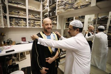 Dünya Kupası şampiyonluk kutlamasında Messi'nin giydiği geleneksel kıyafete büyük ilgi