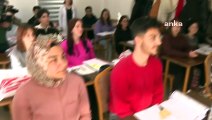 Kılıçdaroğlu, Antalya'da üniversiteye hazırlanan öğrencilerle buluştu