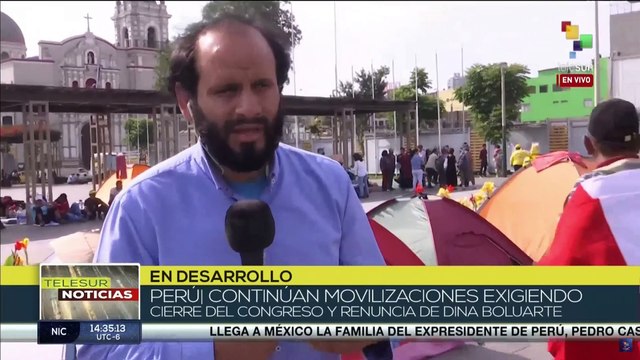 Perú: Protestantes continúan movilizados en las inmediaciones de la Plaza Manco Cápac