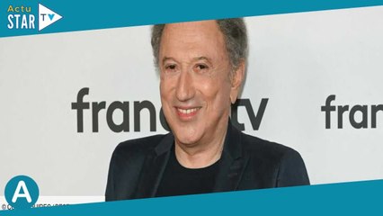“Il était un peu barge” : Michel Drucker fait des révélations sur un célèbre animateur télé
