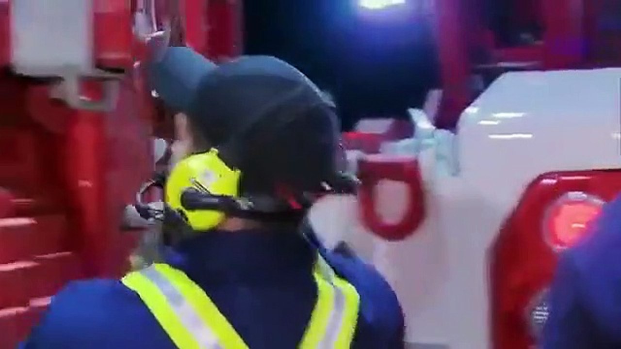 Heavy Rescue - 401 - Se4 - Ep03 - There's Always Fear HD Watch HD Deutsch