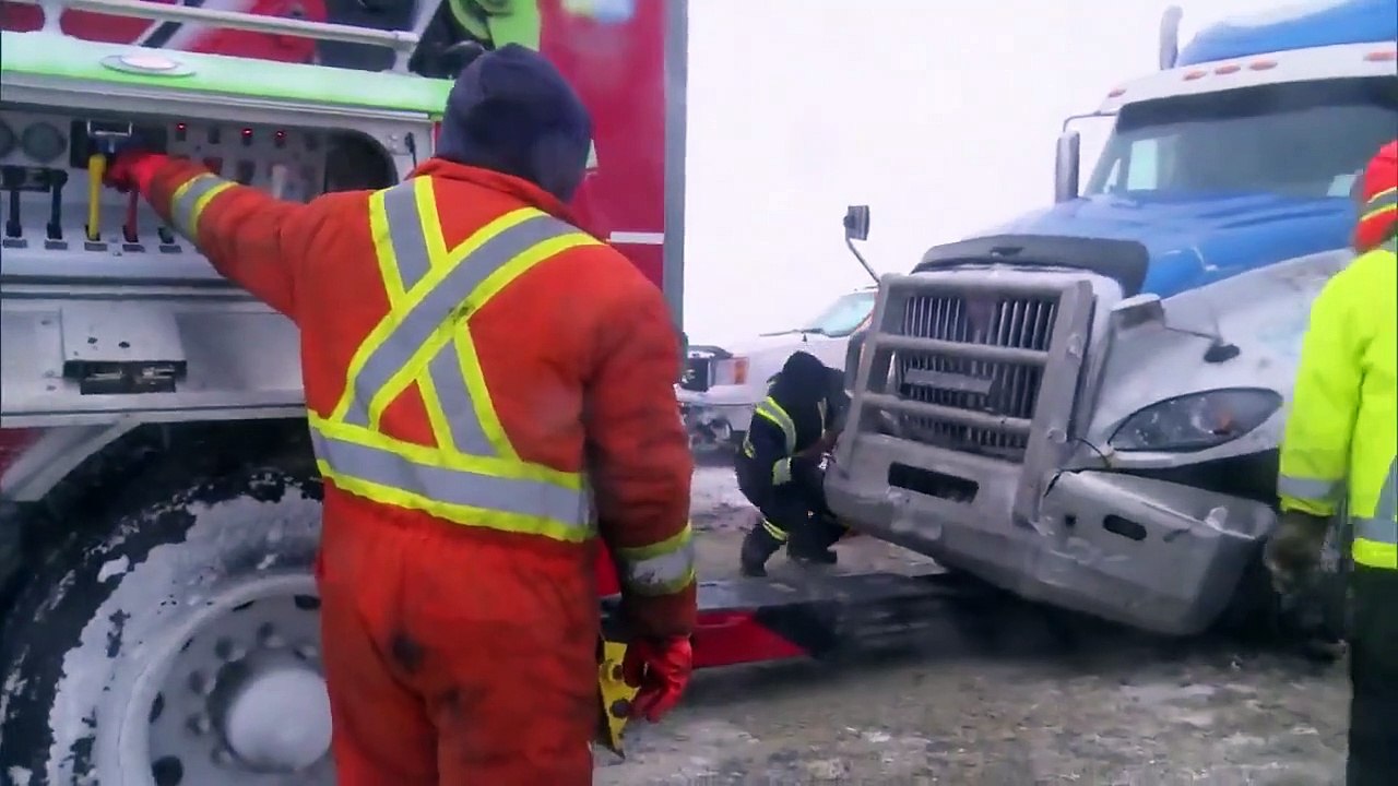 Heavy Rescue - 401 - Se4 - Ep05 - Free The Highway HD Watch HD Deutsch