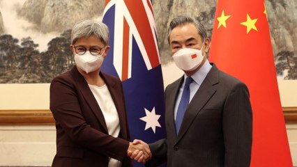 Chinese, Australian foreign ministers meet in Beijing in sign of relationship thaw