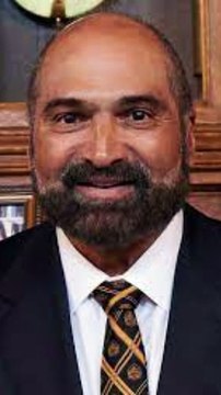 Franco Harris, N.F.L. Hall of Famer Who Caught ‘Immaculate Reception,’ Dies at 7