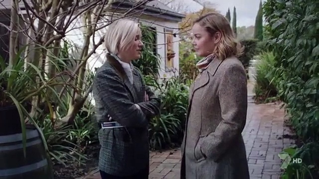 Secret Bridesmaids' Business - Se1 - Ep04 HD Watch HD Deutsch