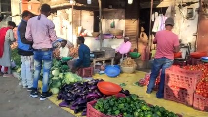 10 के 2 किलो टमाटर, किसान खुश नहीं