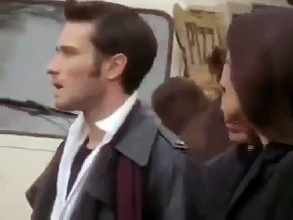 Relic Hunter - Se1 - Ep17 - A Good Year HD Watch HD Deutsch