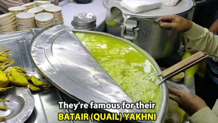 Famous Batair Soup In Karachi | Batair Yakhni In Karachi | Egg Quail Soup | Street Food Of Karachi