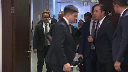 Bakan Mubarak: "(Yemen'de yaşanan olaylar) Olanlara sadece insani bakış açısıyla bakmamız olayı çözmeyecektir"