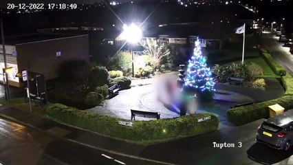 Tupton Christmas tree vandalised.