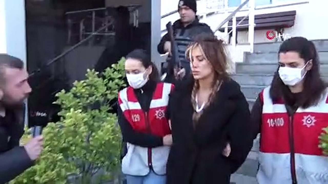 "Ciciş kardeşler"in evine polis baskını; uyuşturucuyu pencereden dışarı atmış