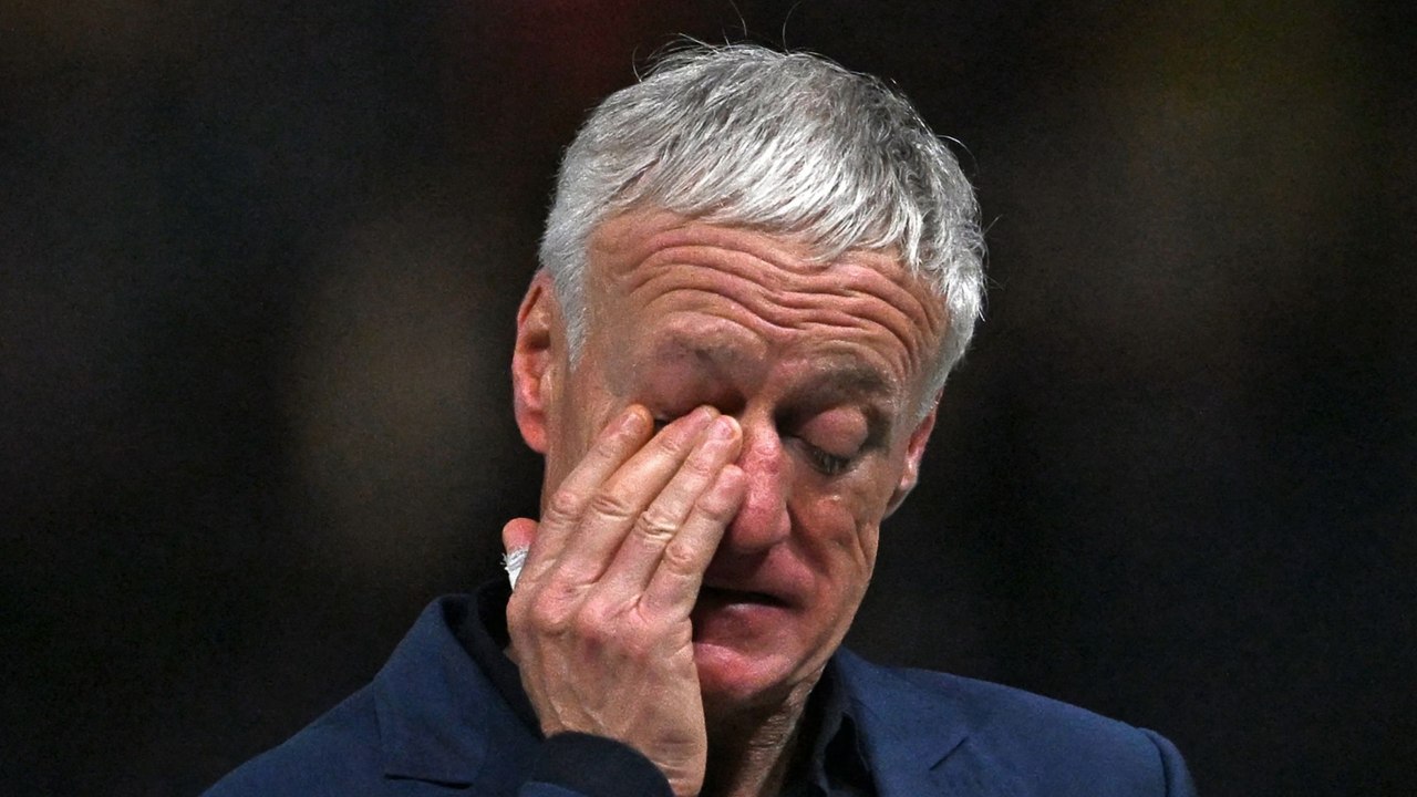 GALA VIDEO - Didier Deschamps dézingué après la Coupe du monde : ce célèbre footballeur sort la sulfateuse !