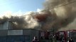 Eyüpsultan'da fabrika yangını! Bölgeye çok sayıda itfaiye ekibi sevk edildi