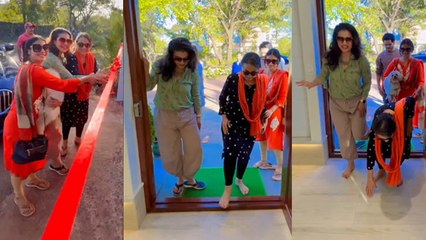 kajol Lonavala House में Mother Tanuja का  किया Grand Welcome, Inside Video Viral | *Entertainment