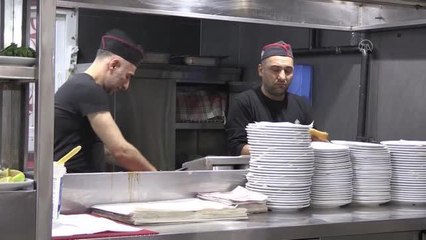 Tantuni ustaları AA'nın "Yılın Fotoğrafları" oylamasına katıldı