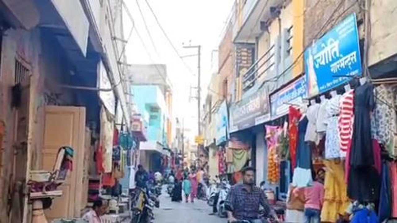 रतलाम: शहर में अतिक्रमण से आम जनता परेशान, बाजारों में लगता जाम