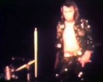 Johnny hallyday chante deux titres au Palais des Sports (26.09.1971)
