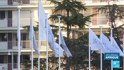 Bolloré finalise la cession de ses ports en Afrique