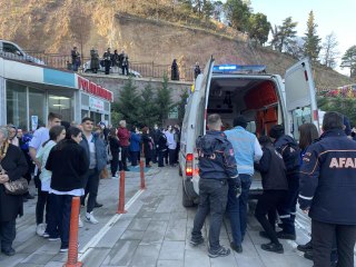 Artvin Devlet Hastanesi'nde yangın tatbikatı yapıldı