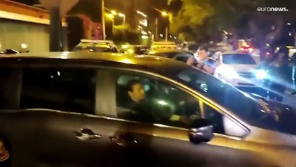 El nuevo Gobierno peruano promete diálogo mientras Lima expulsa al embajador de México