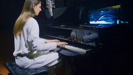 Emma Nolde - La stessa parte della luna