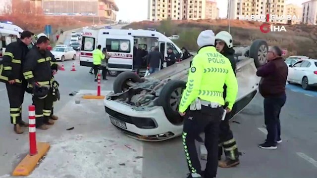 Edirne'de itfaiye ekipleri, ters dönen aracın içinde sıkışan baba kızı kurtarmak için zamanla yarıştılar!