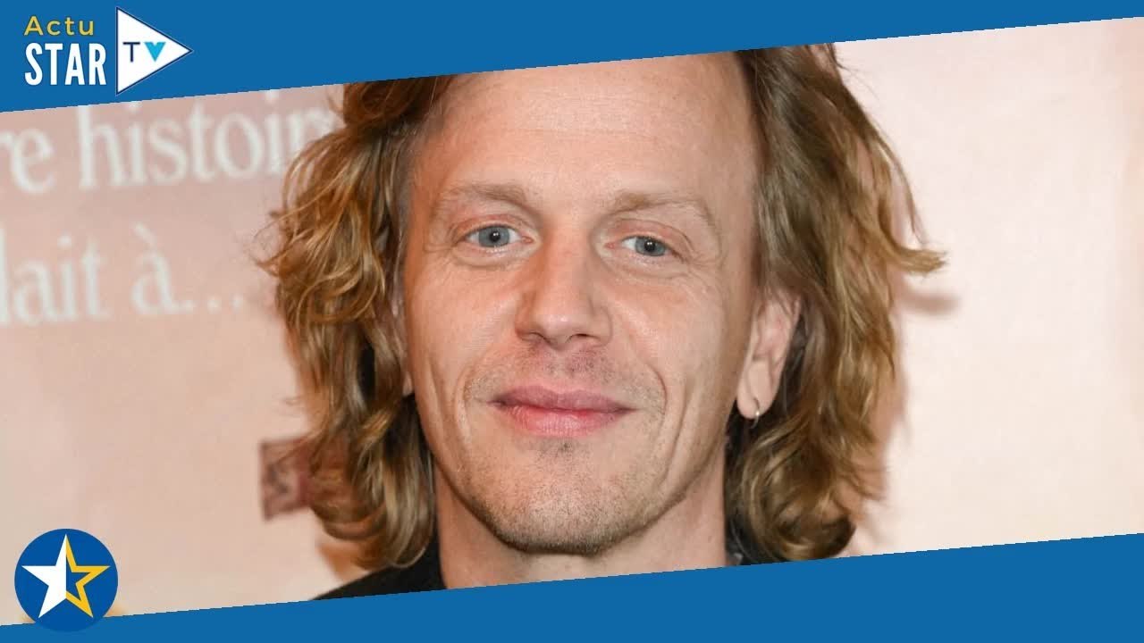 "Je te chercherai dans tous les ciels" : Alex Lutz en plein deuil pendant les fêtes, douloureuse ann