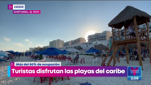 Turistas de todo el mundo disfrutan las playas del caribe mexicano