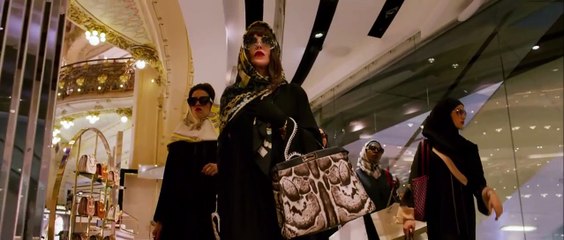 Le Monde est à toi Bande-annonce (UK)