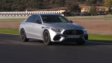 Mercedes-AMG C 63 S E PERFORMANCE in Hightech silver Driving Video