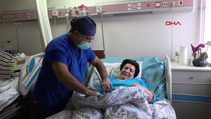 Karın ağrısıyla hastaneye gitti, karnından 8 kiloluk kitle çıktı