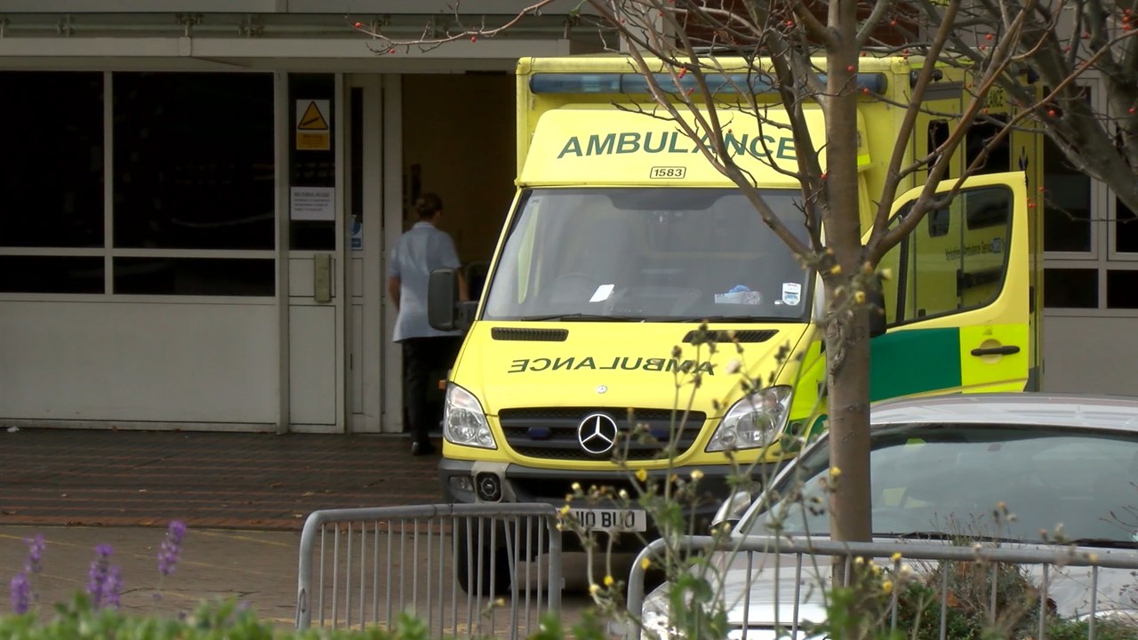New strike dates for ambulance workers - LiverpoolWorld Headlines