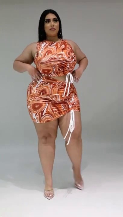 Plus size models lifestyle curvy woman in swirls short skirt.plus size women Fashion beauty.
