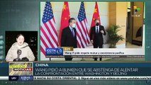 Cancilleres de China y Estados Unidos debaten sobre la paz