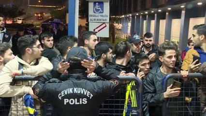 Fenerbahçe kafilesi Trabzon'a geldi