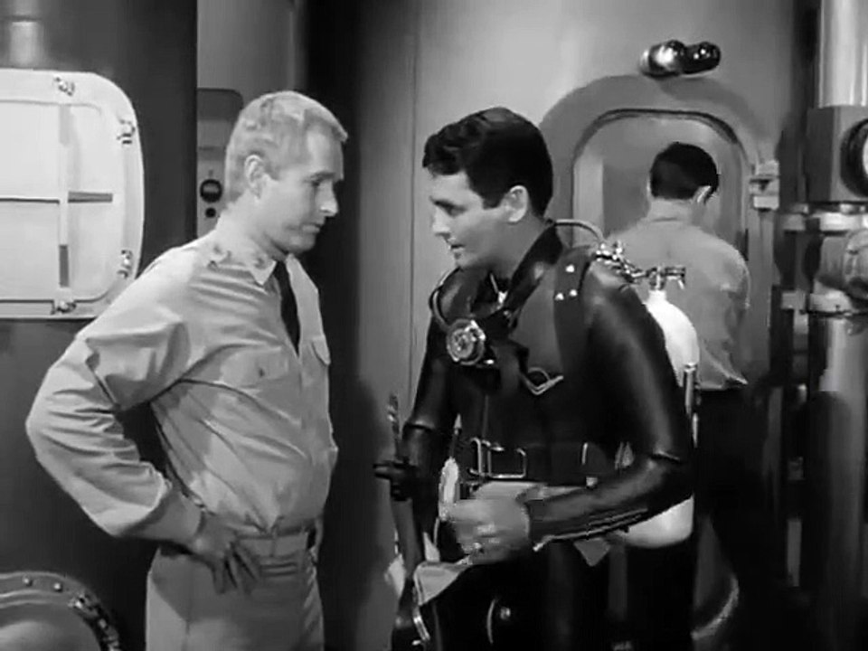 Voyage to the Bottom of the Sea - Se1 - Ep26 HD Watch HD Deutsch