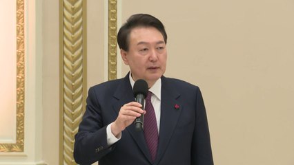 尹 부부, 자립준비청년 초청 오찬 "어떤 삶 사느냐 중요" / YTN