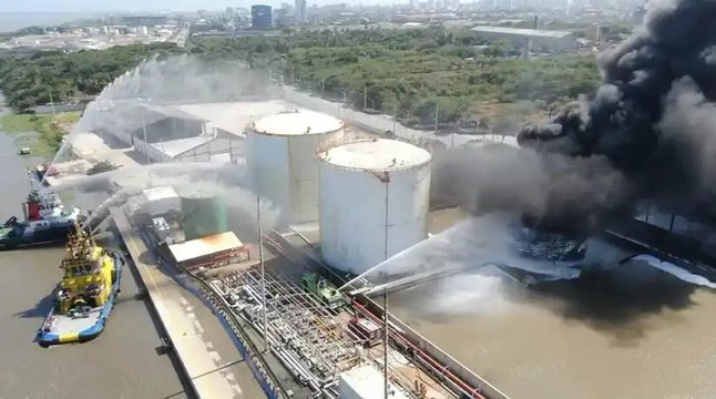 Atención: tras 58 horas, se apagaron las llamas del incendio en Barranquilla