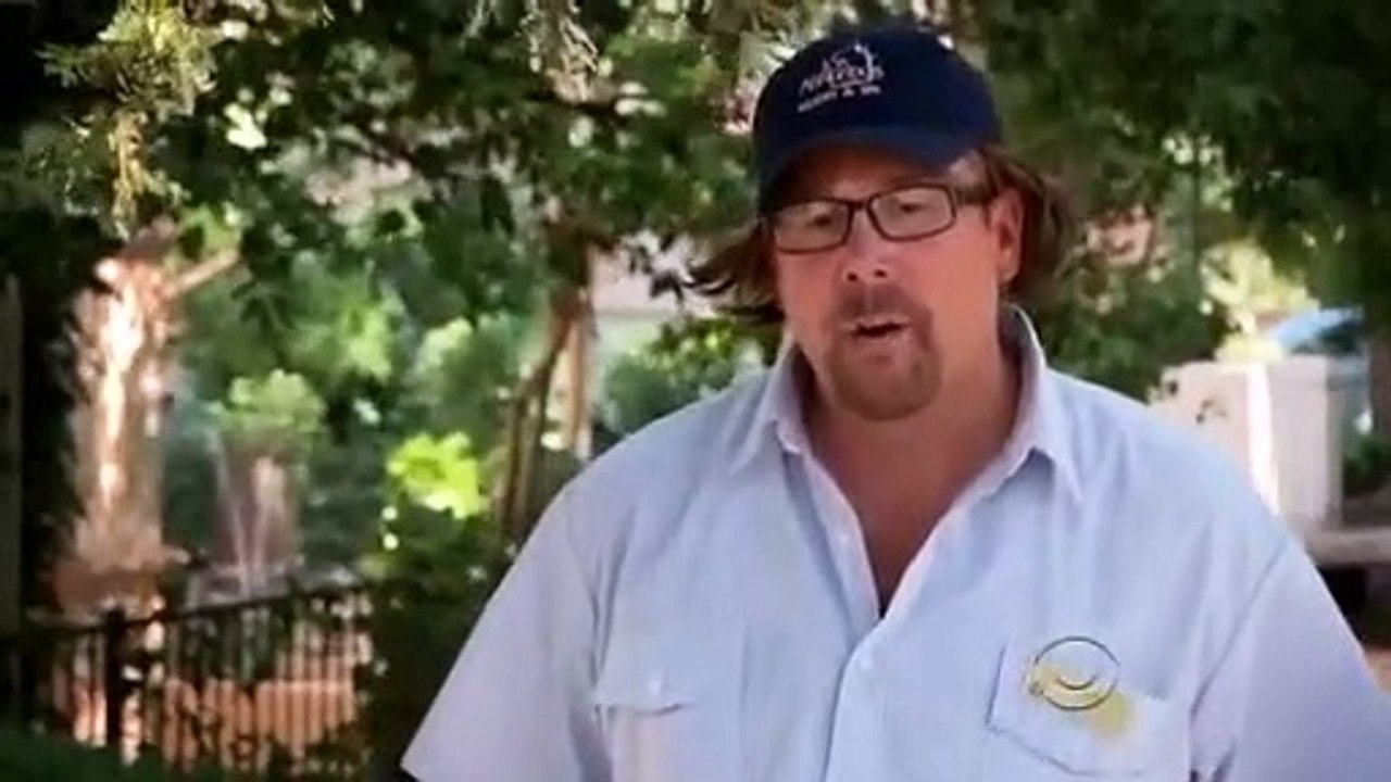 Celebrity Undercover Boss - Se3 - Ep01 HD Watch HD Deutsch