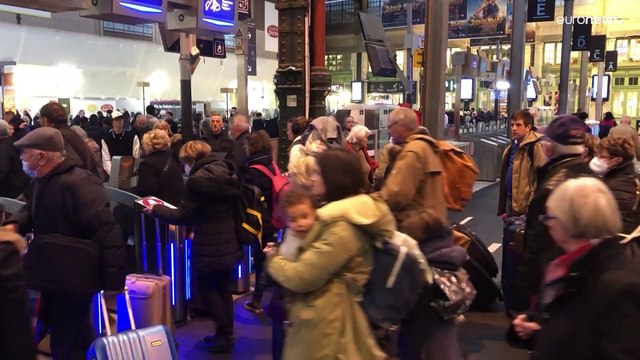 Francia e Gran Bretagna, gli scioperi di natale