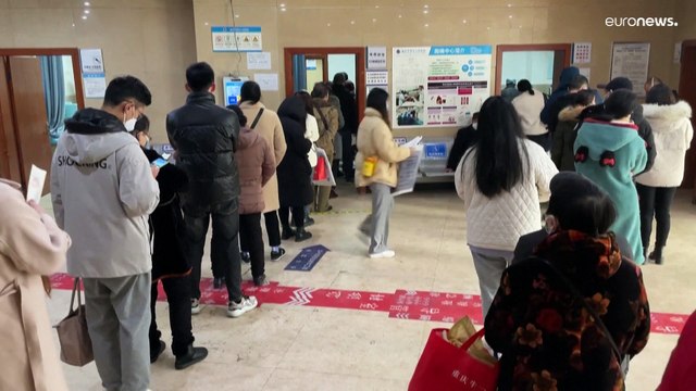 Spaventosa ondata di Covid in Cina, ospedali urbani al collasso