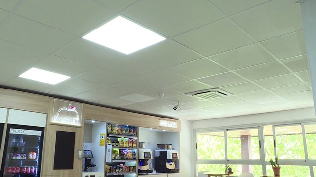 El precio de la luz sube un 41% este martes, hasta 113,72 euros/MWh