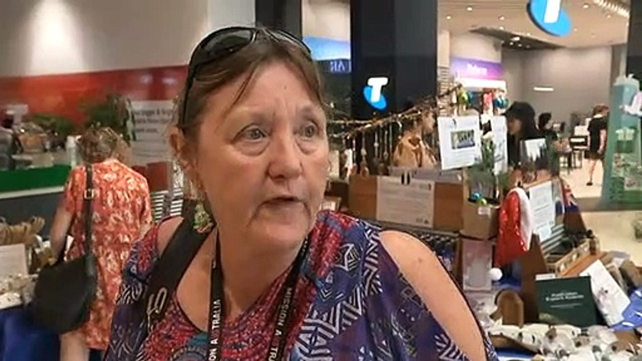 Many Australians struggling financially over Christmas holidays