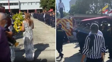 Despiden al bombero que perdió la vida intentando apagar incendio en Barranquilla