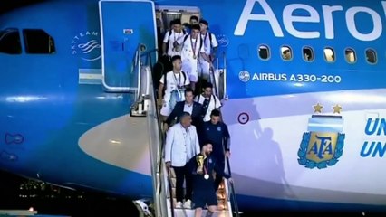 It's awful Millions of People Crowded to an Argentinian City Like an Ocean